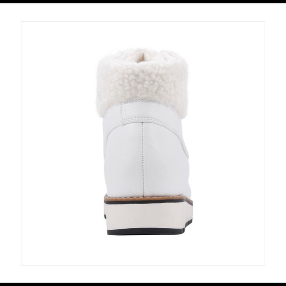 White Mountain Shoes, Cozy Bootie, Lace up hiker boot, Size 8.5, White - Picture 6 of 16